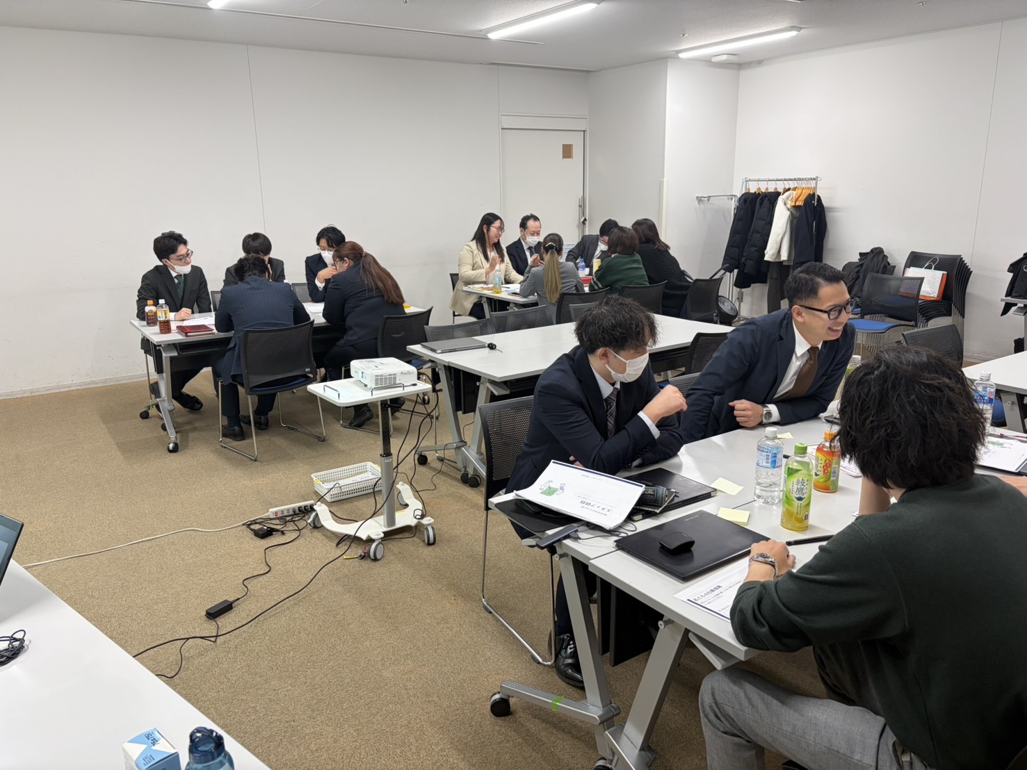 コンプライアンス研修を行いました